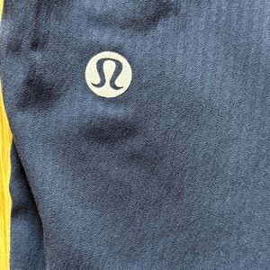 Lululemon Dance Studio Jogger Pants Black Womens Size 4 Joggers Hi Rise Comfort